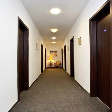 Potsdamer Отель