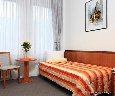 Potsdamer Отель 3*